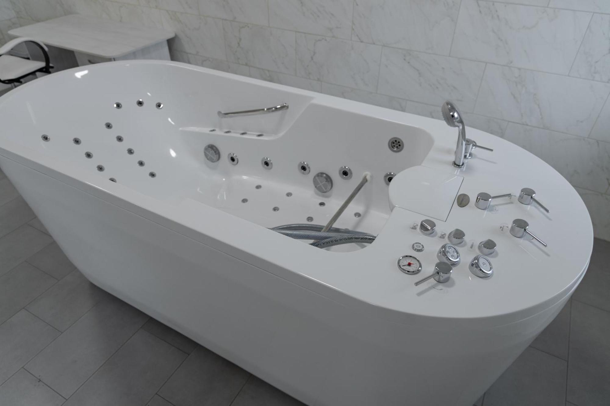 President Hotel&Restaurant&Spa Trostyanets  Екстер'єр фото
